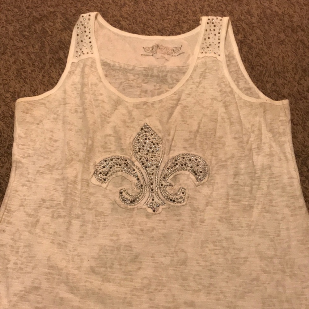White tank